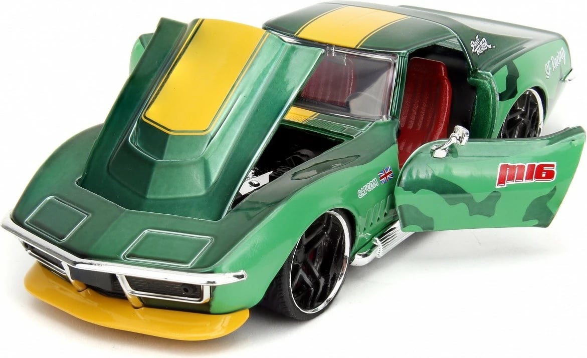 Veture lodër Jada Toys Street Fighter 1969 Chevrolet Corvette 1:24 me figurë Cammy, Gjelbër/Verdhë
