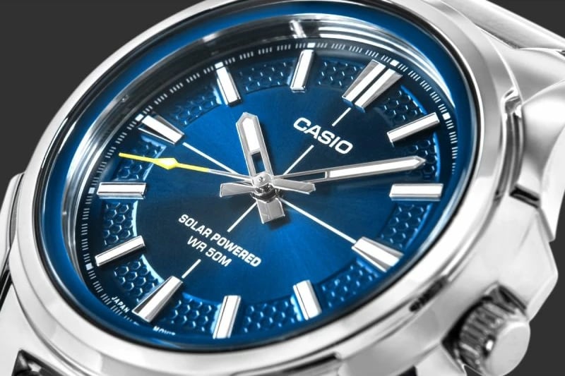 Orë dore për meshkuj CASIO, argjend me blu