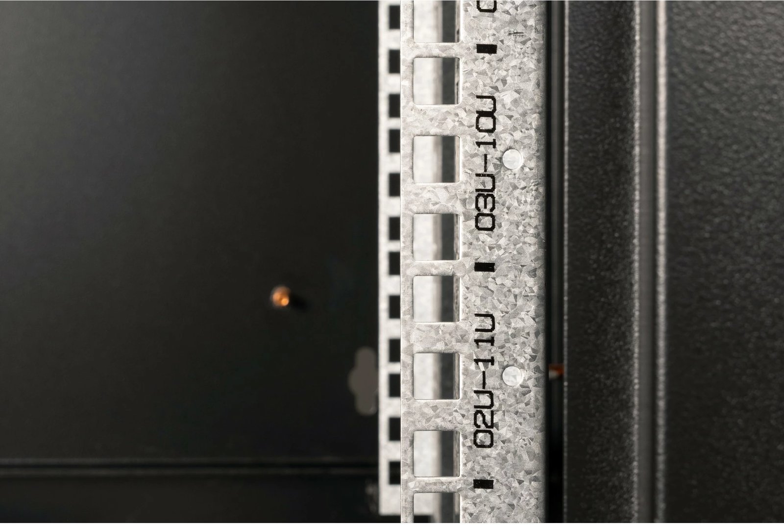 Kasë rrjeti Digitus Unique Series 12U, 600x450 mm, e zezë