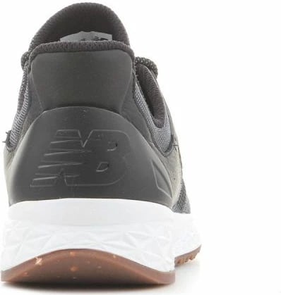 Atlete për meshkuj New Balance, të zezë