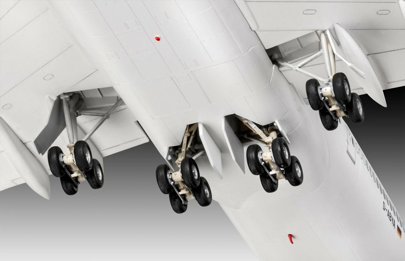 Model plastik avion Revell Boeing 747-8 Lufthansa, 1:144, 172 pjesë