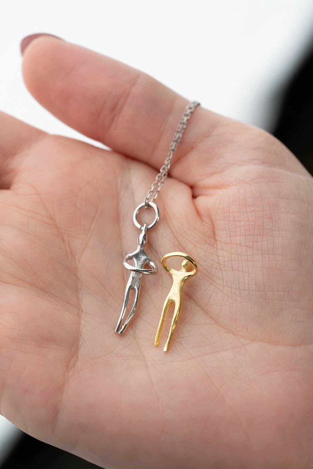 Varëse argjendi Jumeon, KLM00081, argjend