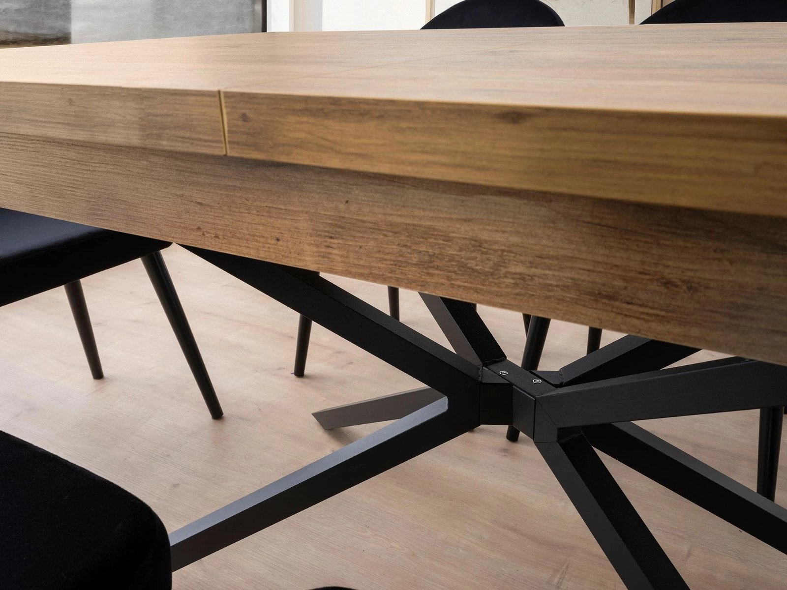 Tavolinë ngrënie me zgjatje, ngjyrë kafe, Skye Decor, Falcon - 2961