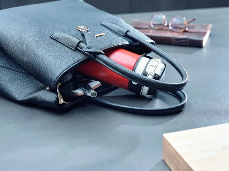 Termos udhëtimi Leifheit 3245, 350 ml, i zi/kuq, çelik inox