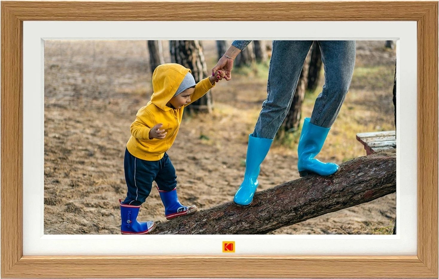 Kornizë digjitale Kodak RCF-1561P, 32GB, WiFi, FHD, kafe Kornizë digjitale Kodak RCF-1561P, 32GB, WiFi, FHD, kafe