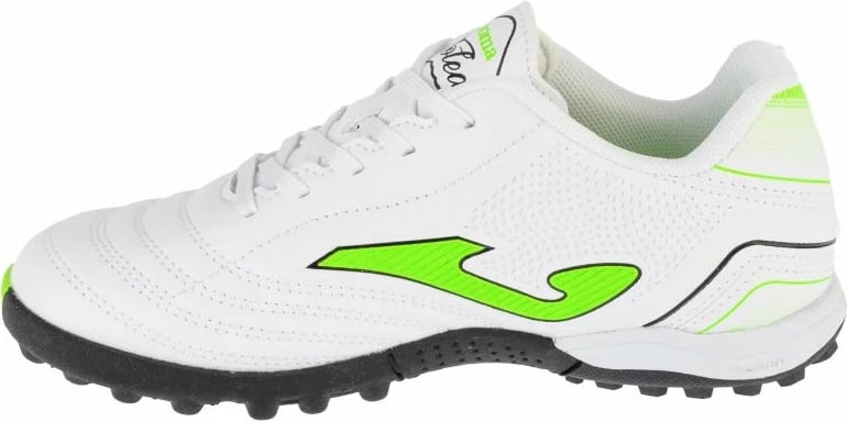 Atlete futbolli për fëmijë Joma, të bardha