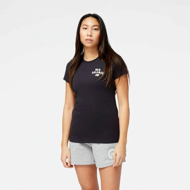 Maicë sportive New Balance për femra, e zezë