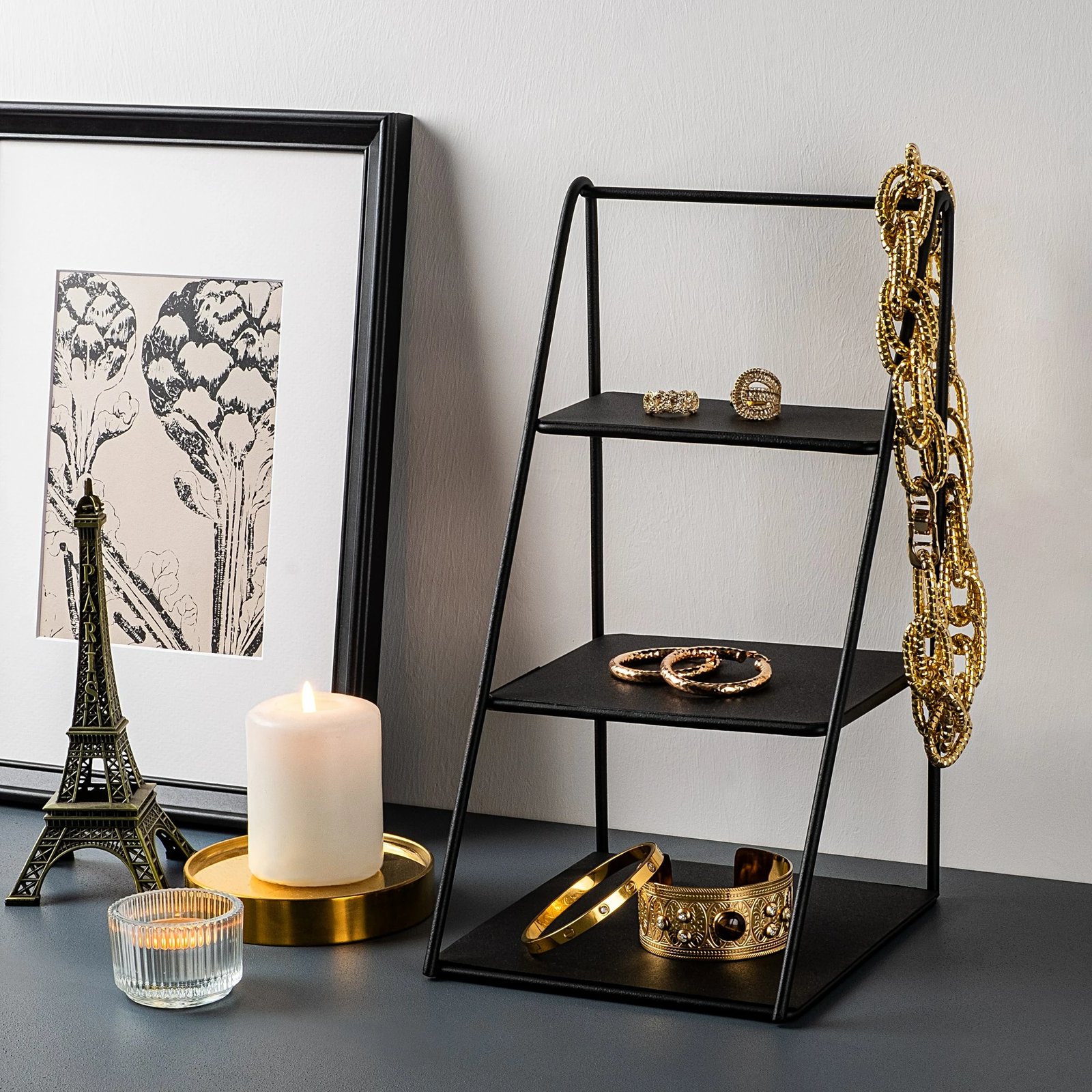 Aksesor dekorativ metalik, dizajn Aberto, Kalımnos, ngjyrë e zezë