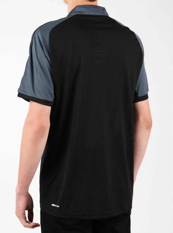 Maicë polo adidas, e zezë