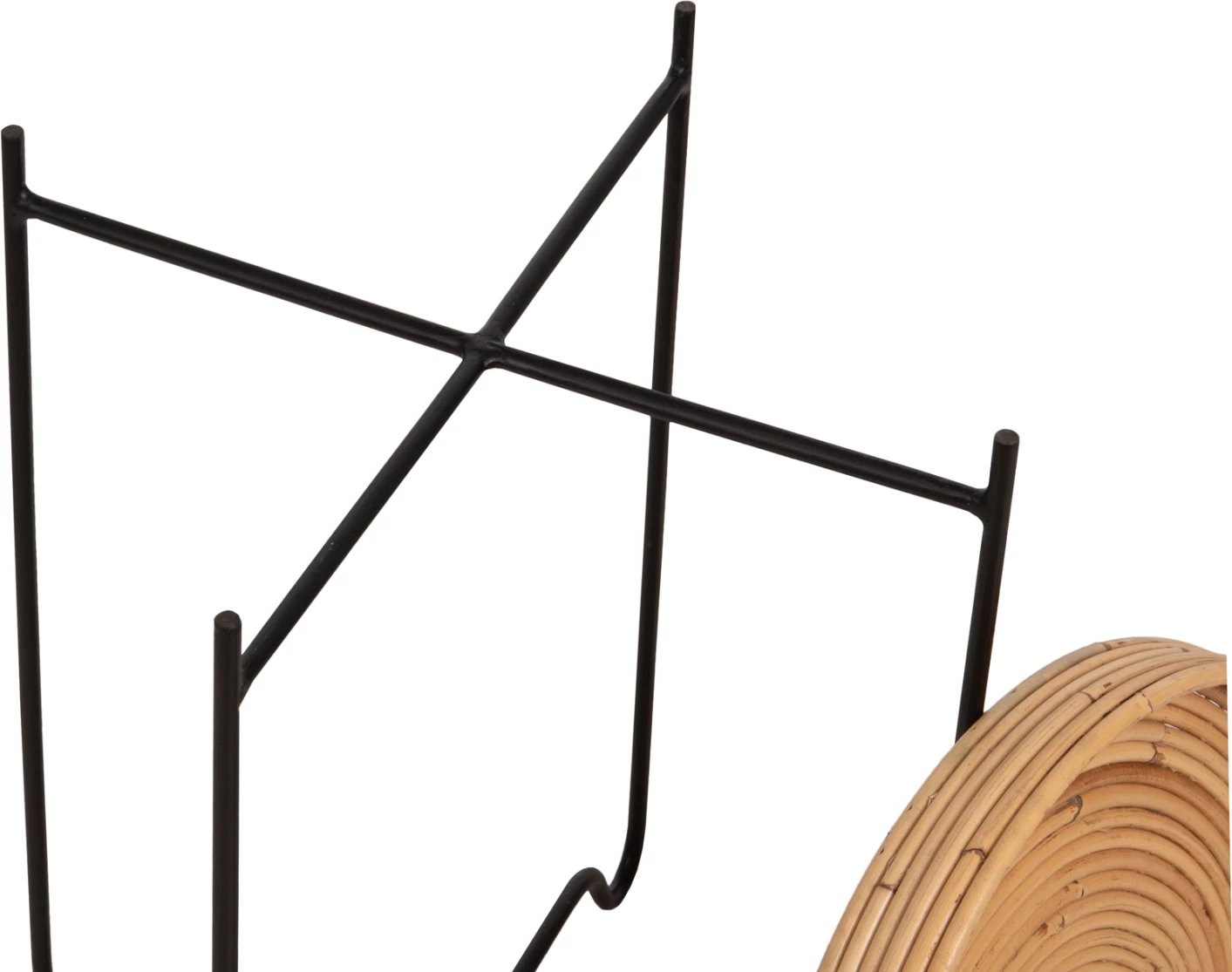 Tavolinë anësore rrethore FLY, rattan natyral, bazë metalike e zezë, Φ40x53H cm