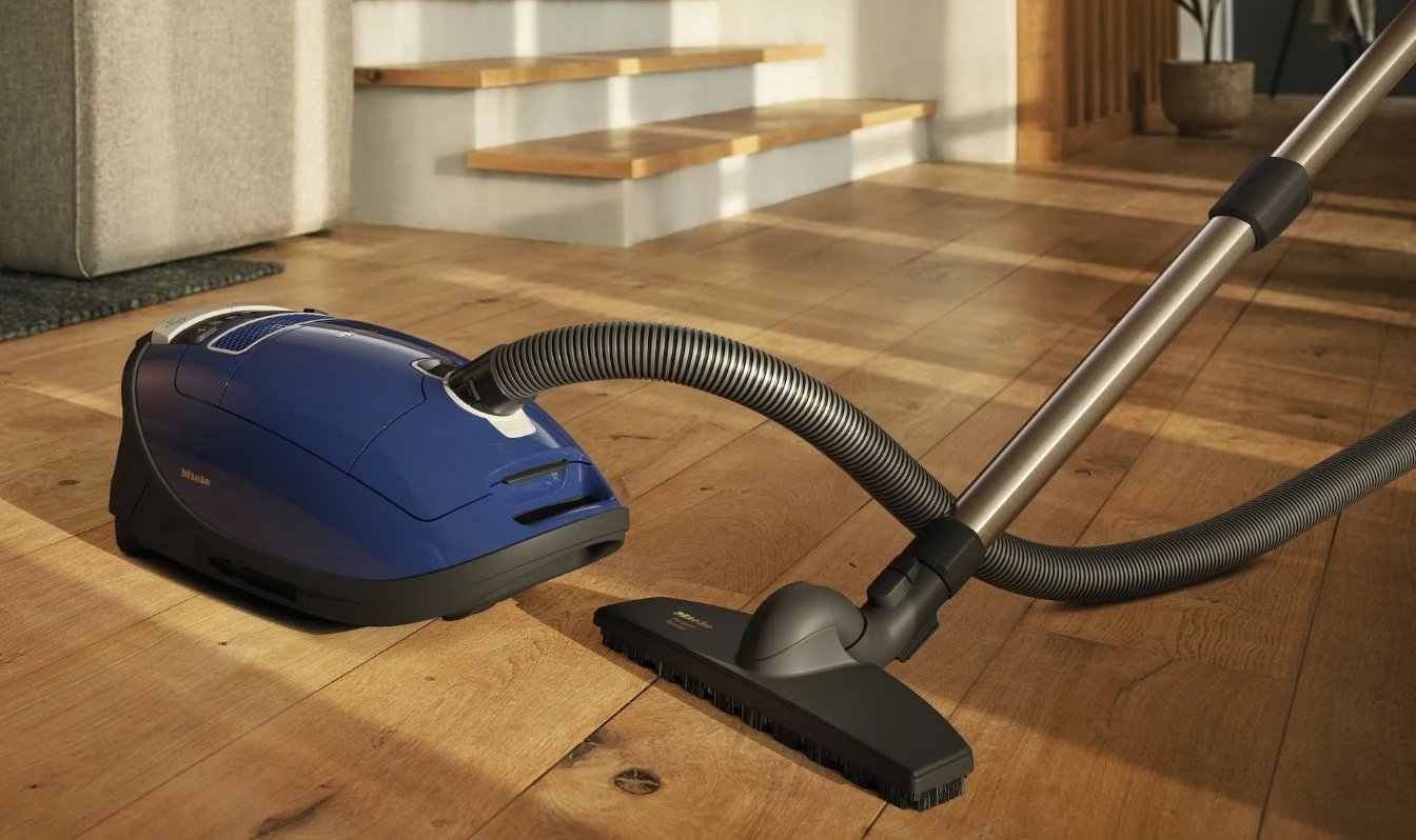 Fshesë me korrent Miele Complete C3 Parquet, marine navy blue