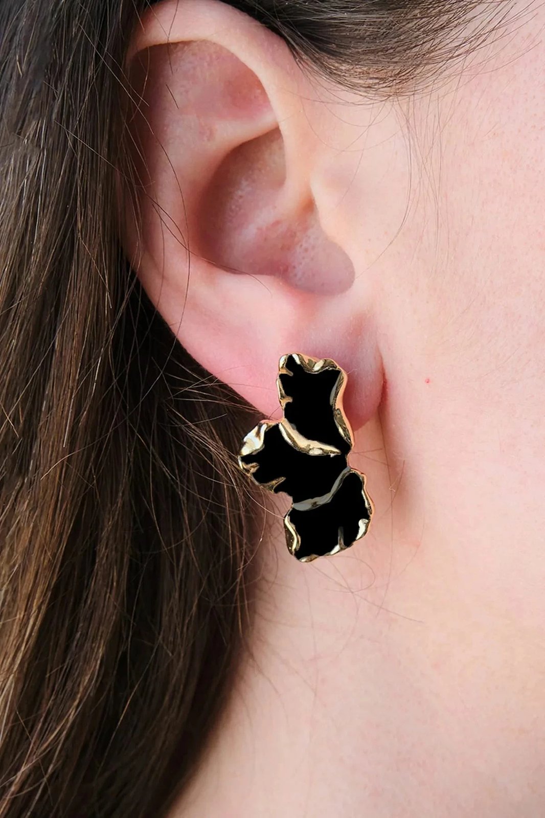 Vathë Jumeon, ngjyrë ari, Syh-Mn-Yprkkp