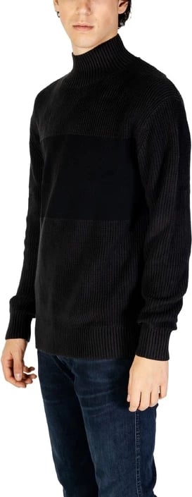 Xhemper për meshkuj Calvin Klein Jeans, i zi