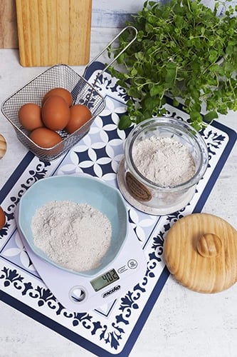 Peshore kuzhine Adler MS3159 5 kg/5000 ml, saktësi 1 g, ekran LCD, e bardhë