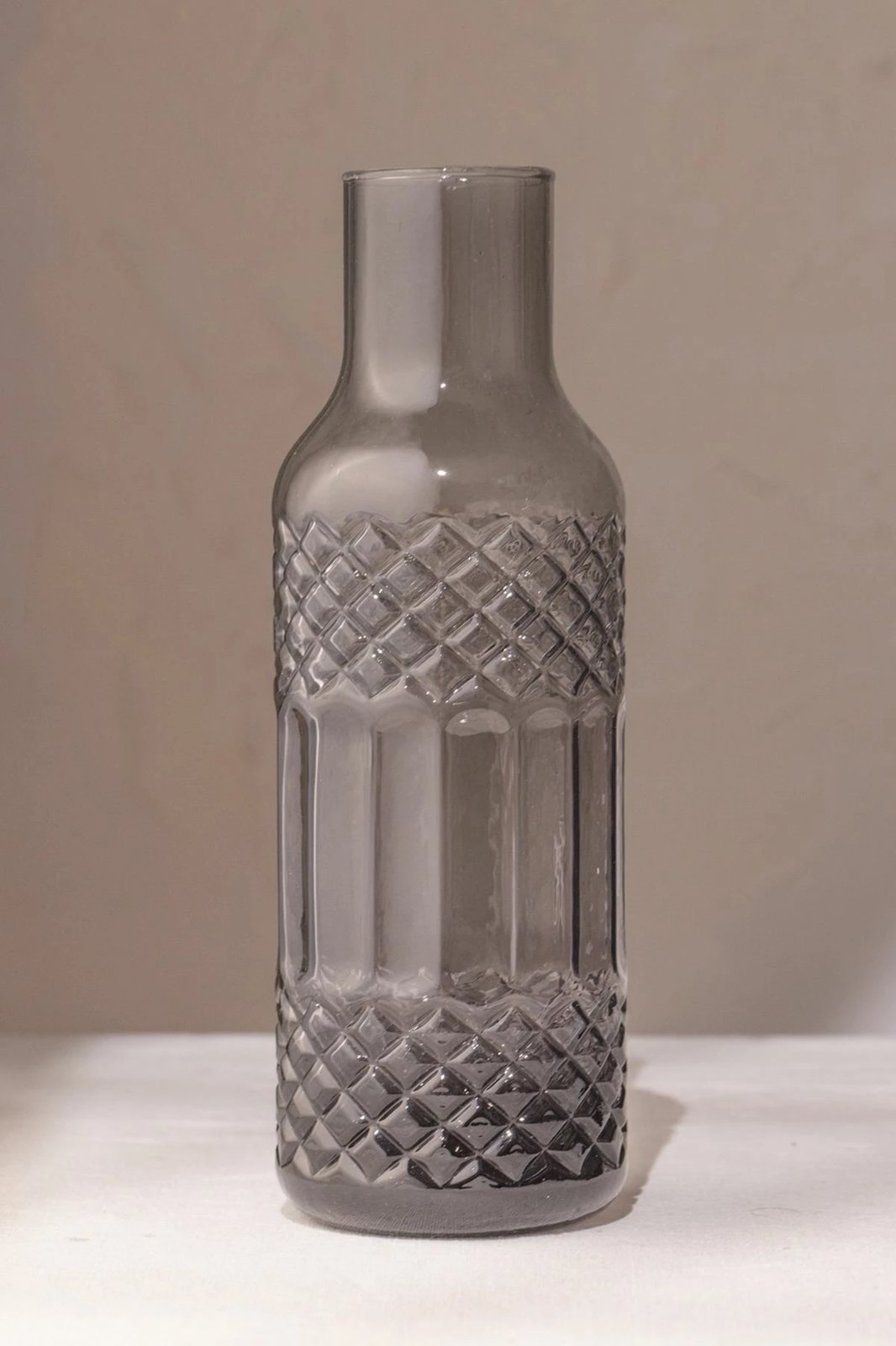 Shishe qelqi Hermia Concept, Vega, ngjyrë fume