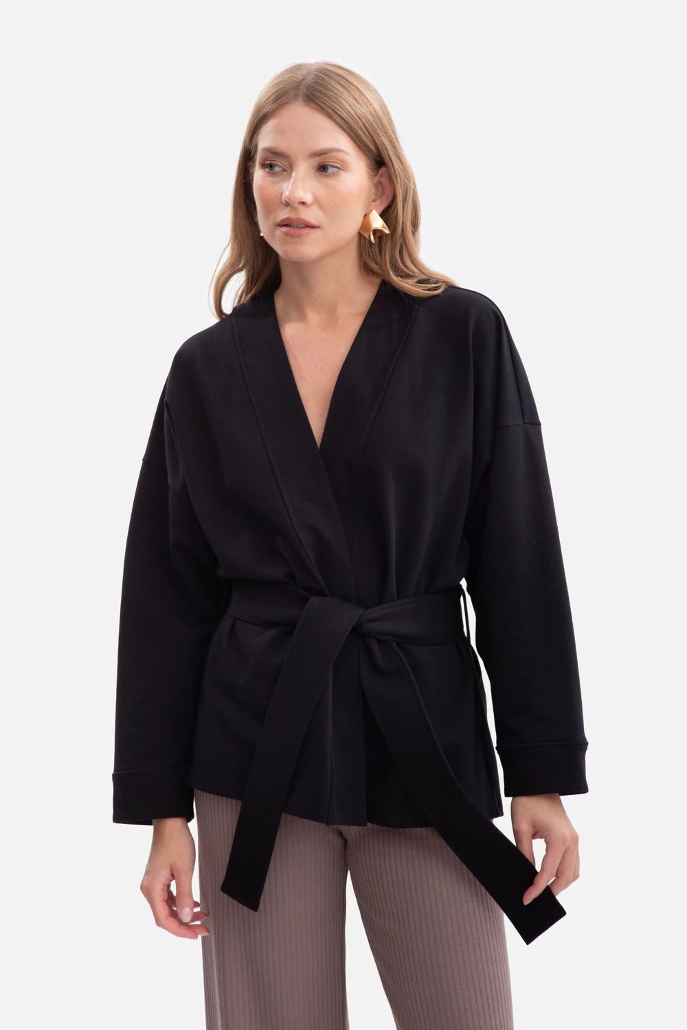 Jakne BeWear 218677 për femra, e zezë