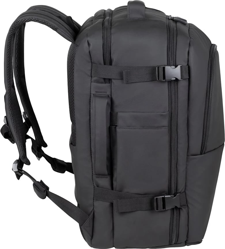 Çantë shpine për laptop RivaCase, 8465 Tegel ECO, 17.3 inç, e zezë