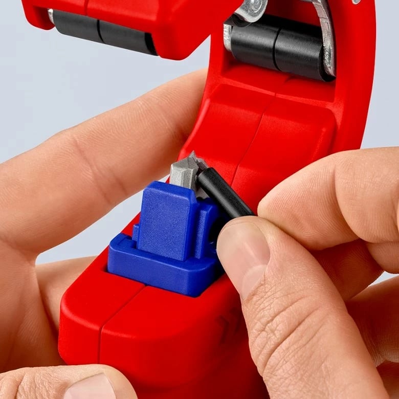 Prerës tubash manual Knipex 90 23 01 BK, Blu