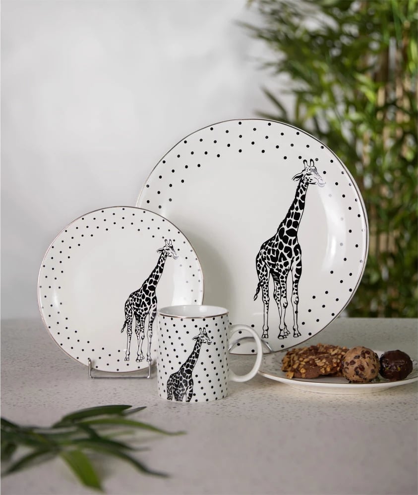 Filxhan AFRICA, gjirafë, 8x8x10, porcelan i bardhë, i zi, ari Filxhan AFRICA, gjirafë, 8x8x10, porcelan i bardhë, i zi, ari