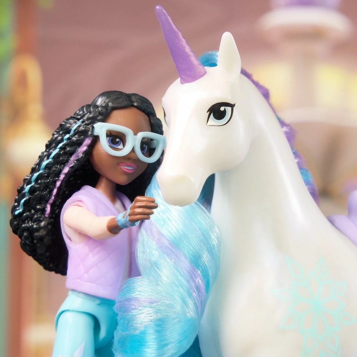 Set figurina Unicorn Academy Spin Master 6071175, Ava dhe Leaf, 11 cm + 13 cm, për vajza Set figurina Unicorn Academy Spin Master 6071175, Ava dhe Leaf, 11 cm + 13 cm, për vajza