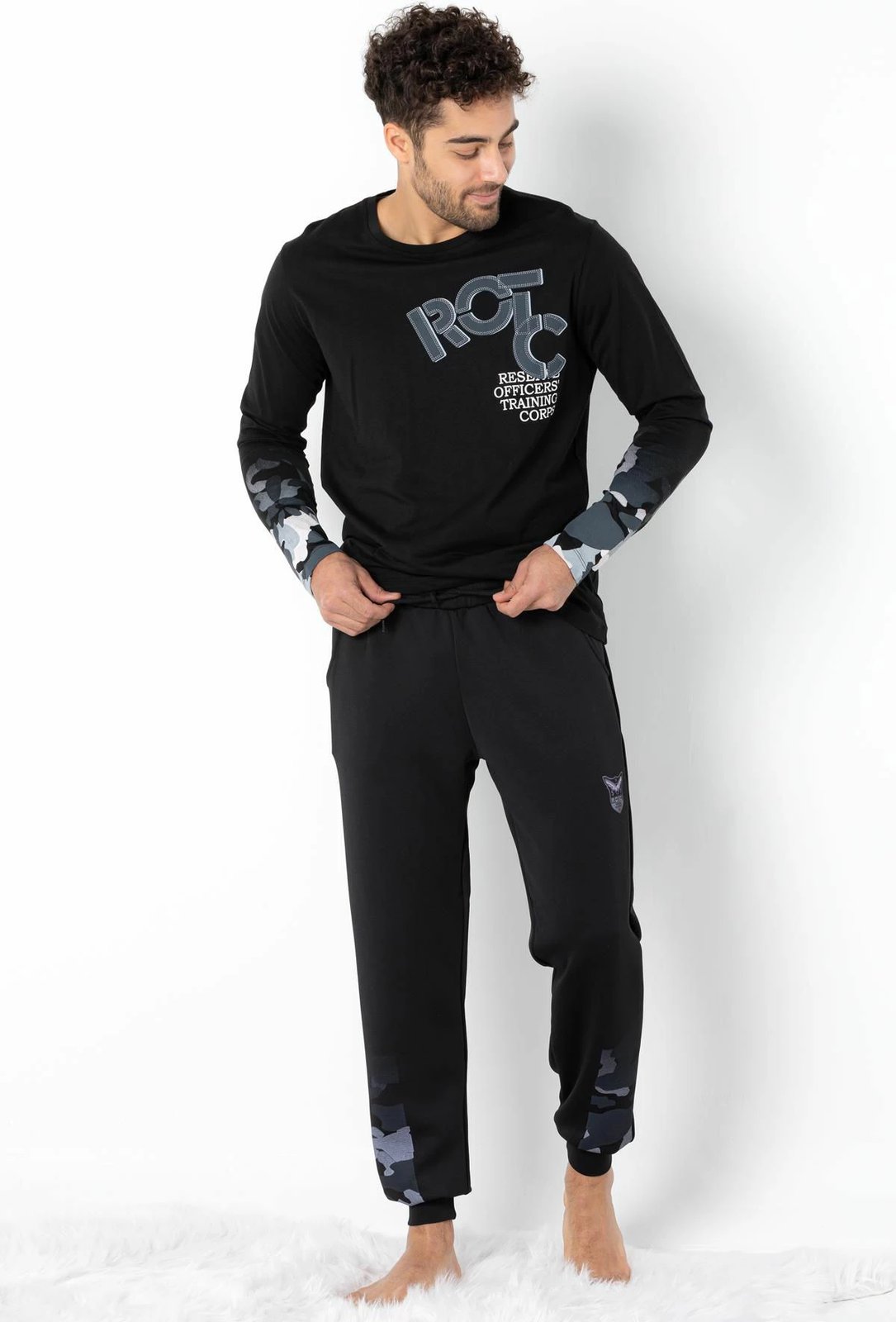 Set pizhamash për burra, Jumeon, 002-000690, e zezë