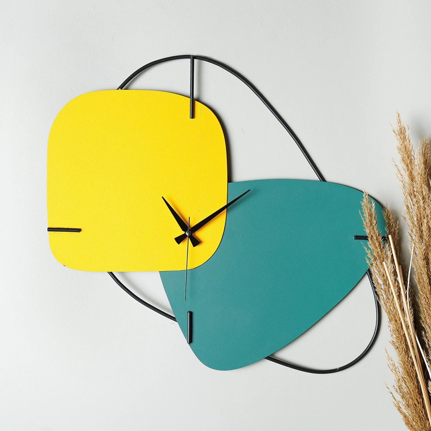 Orë muri dekorative metalike Wallity, Brazil, e verdhë dhe e gjelbër