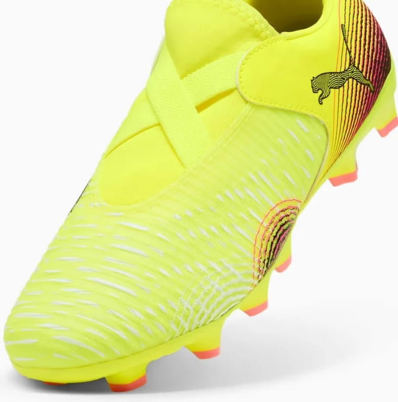 Atlete futbolli për fëmijë Puma, të verdha