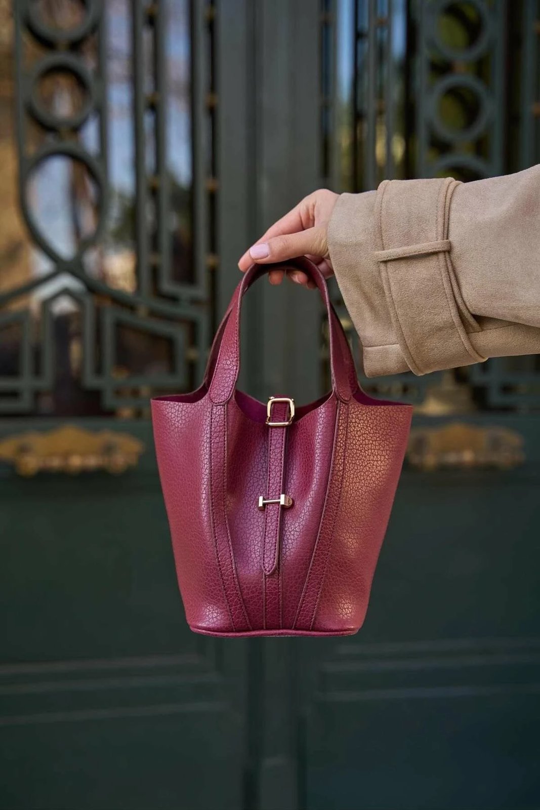 Çantë dore Zoozie Bags, MK1020224SV10-006, ngjyrë e kuqe e thellë
