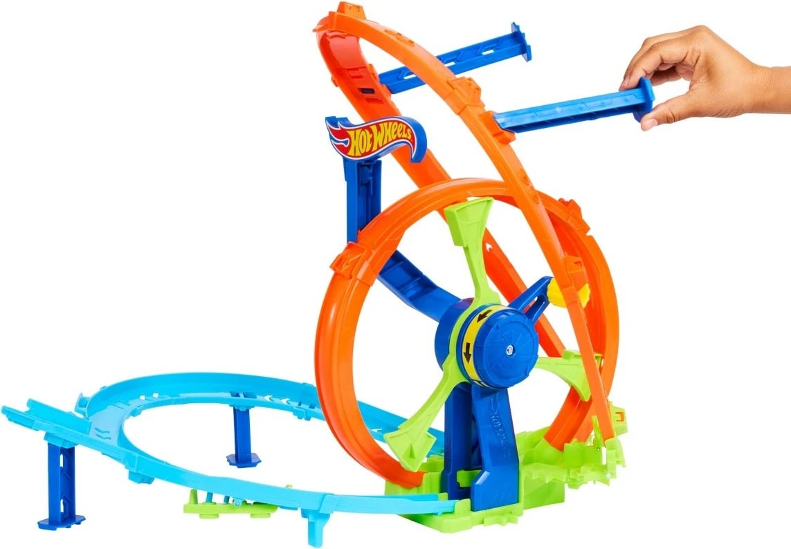 Set pistë garash Hot Wheels Race Turbo Loop, me makinë metalike 1:64, shumëngjyrëshe