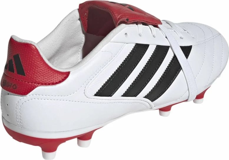 Atlete futbolli adidas për meshkuj, të bardha të kuqe
