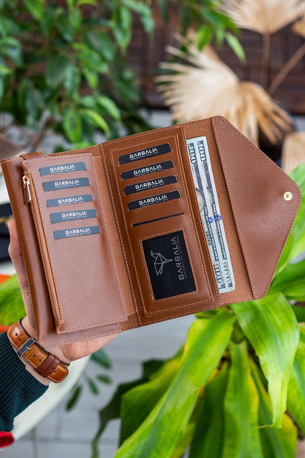 Portofol për gra, stil zarf, ngjyrë kafe e hapur, Zoozie Bags