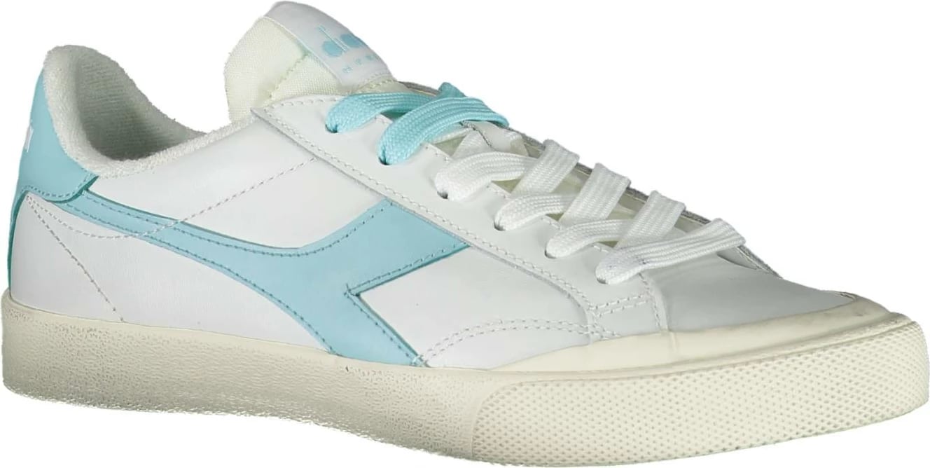 Atlete DIADORA femra, të bardha