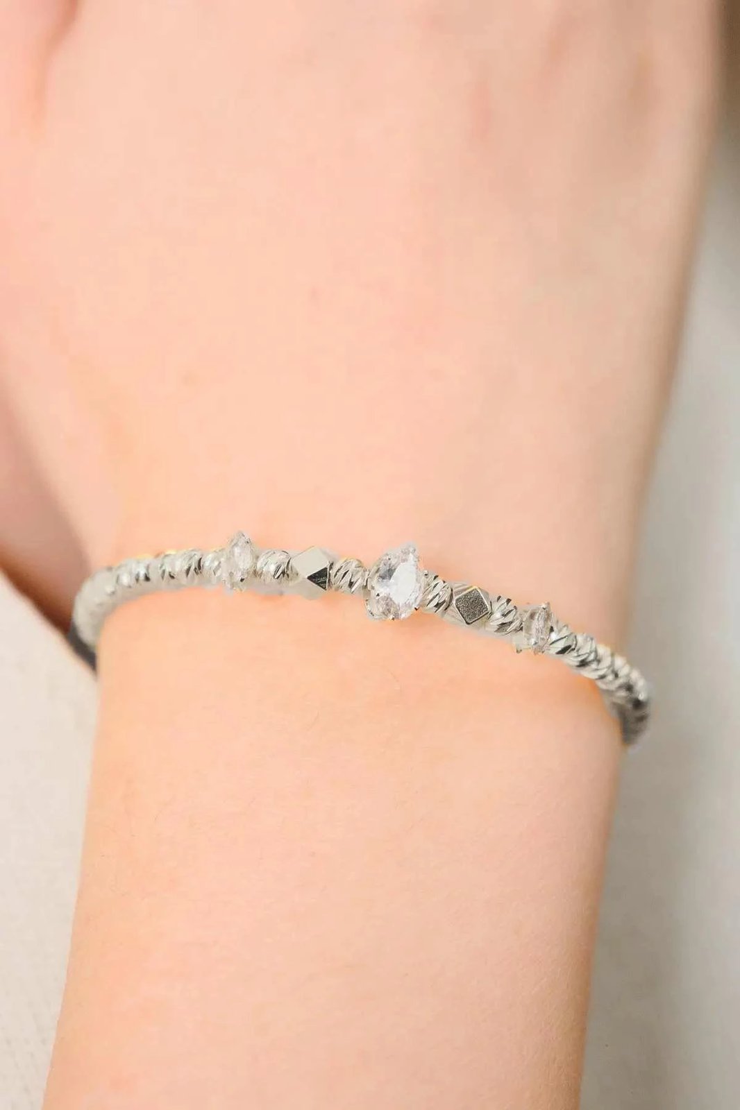 Byzylyk Jumeon, ngjyrë argjendi, Gms-Elpdrkbl