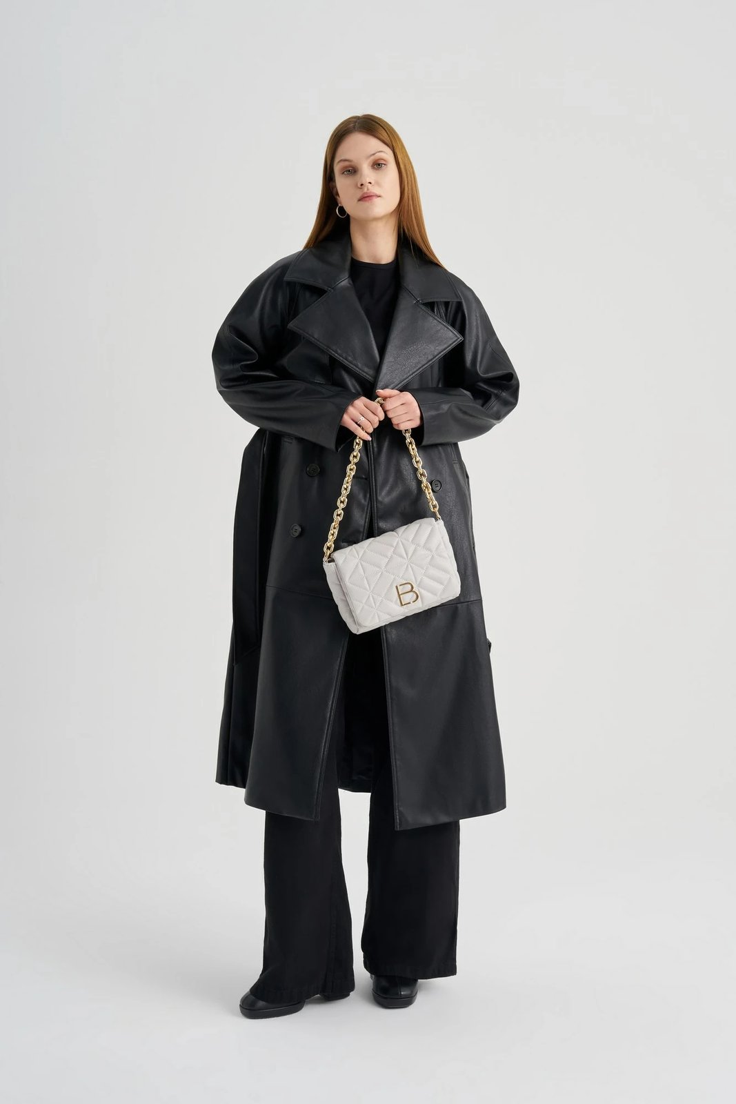 Çantë krahu Lucky Bees, ngjyrë gri, 21x5x18cm