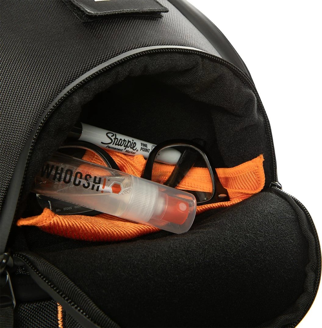 Çantë shpine Urban Armor Gear Standard Issue, 18L, e zezë