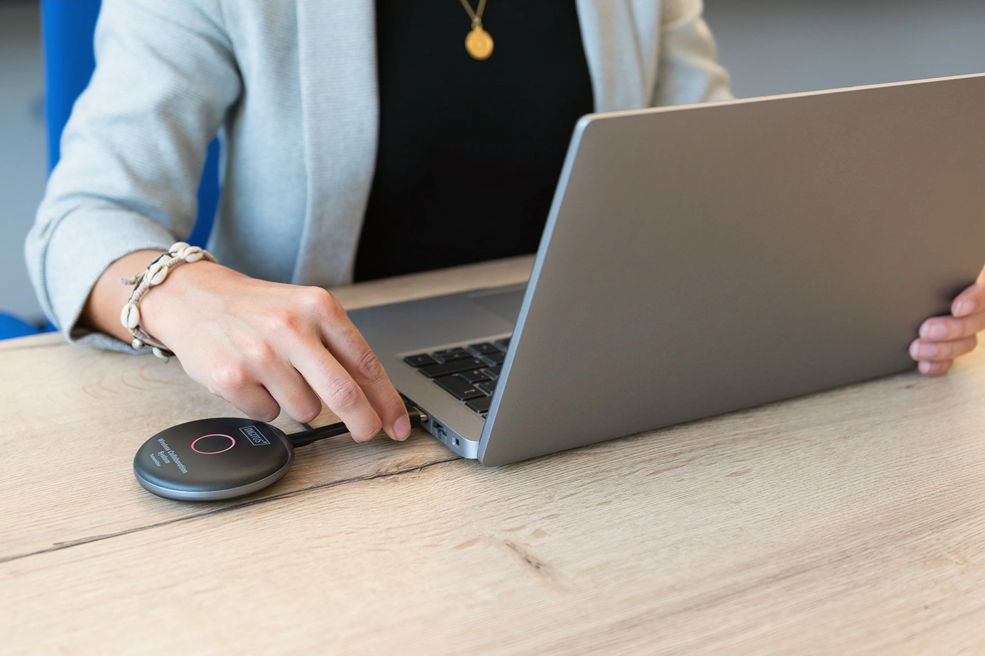 Transmetues HDMI pa tela Digitus DS-55317, 1920x1080, 50m, Wi-Fi, zi/gri