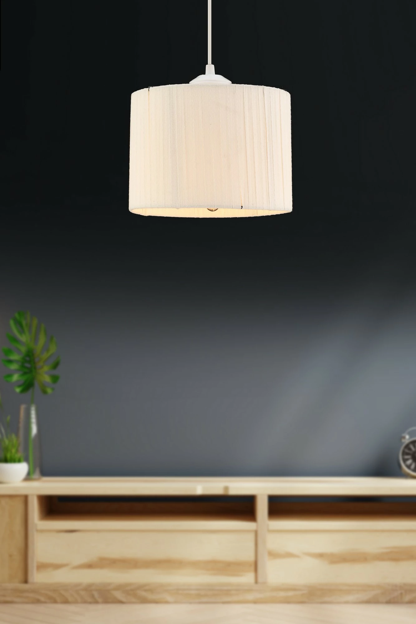 Llambë tavani Opviq, Nitka, e bardhë