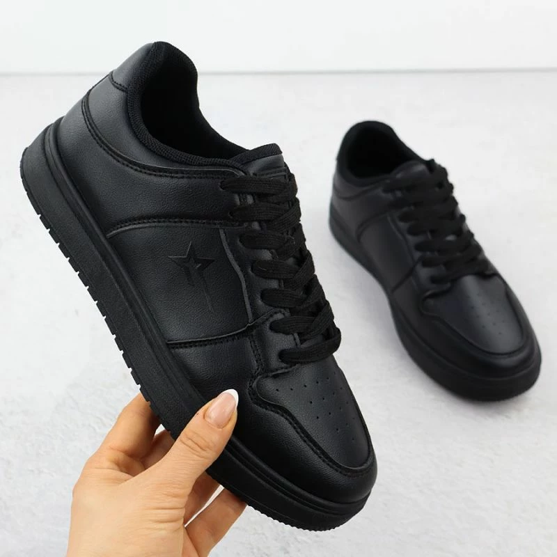 Atlete femra Big Star, të zeza