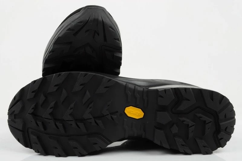 Atlete trekking për meshkuj Aku, të zeza