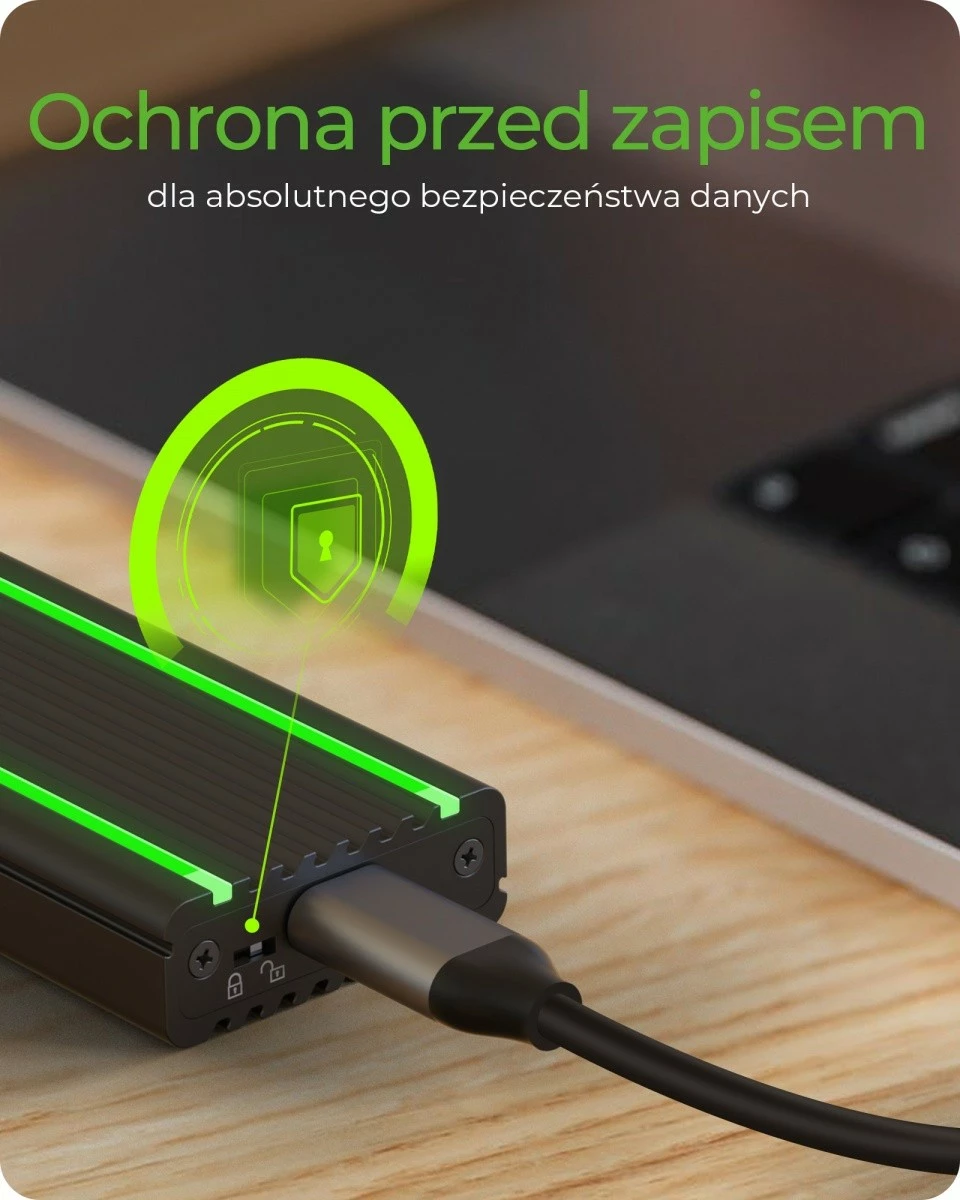 Kasë IcyBox IB-1824ML-C31 për SSD M.2 NVMe, RGB, e zezë