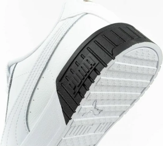 Atlete femra Puma, të bardha