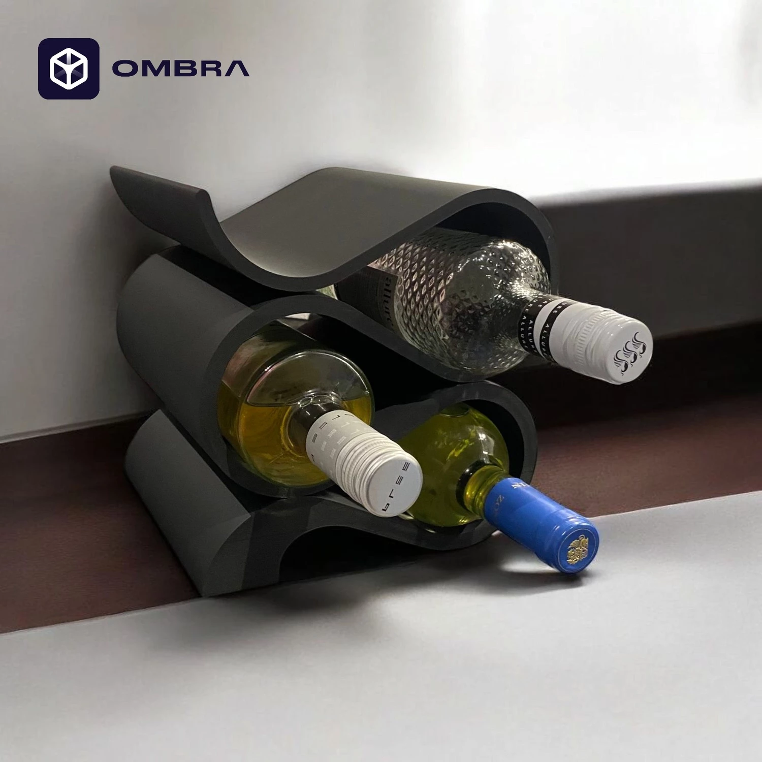 Mbajtëse për shishet e verës "Curly Wine Holder", e zezë