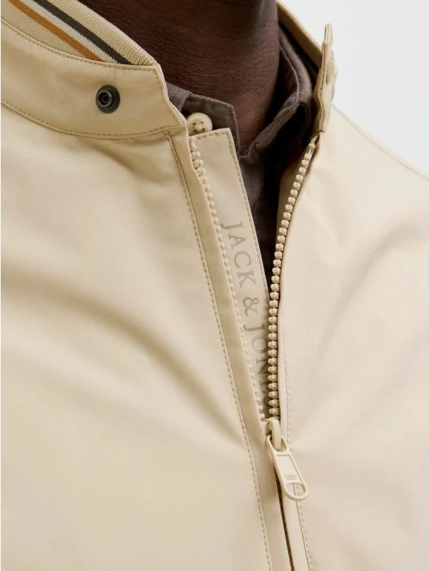 Jakne për meshkuj Jack&Jones, e bardhë