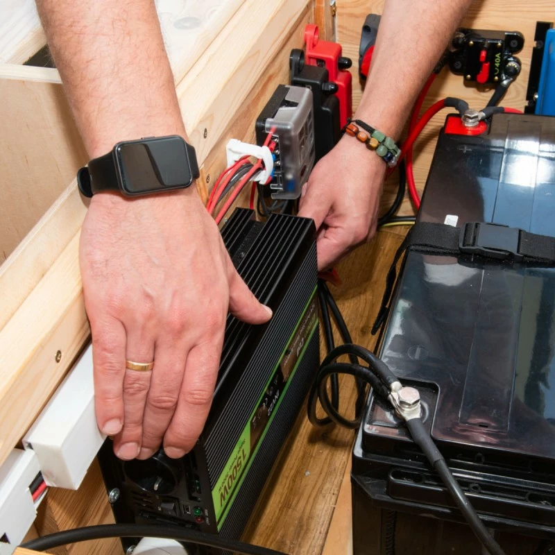 Bateri AGM VRLA, Green Cell, AGM12V65AH-J Cube, 12V 65Ah IP54, e zezë