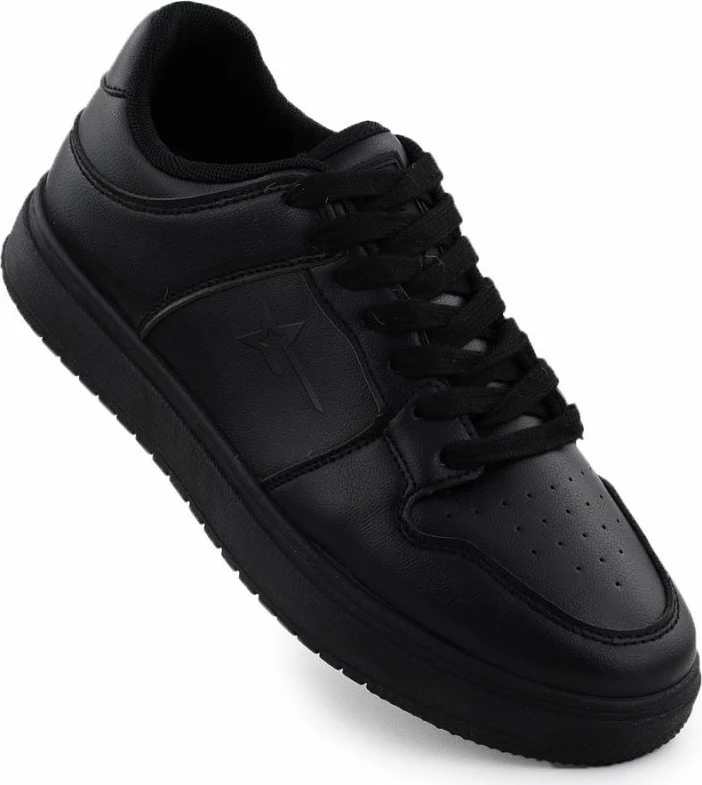 Atlete femra Big Star, të zeza