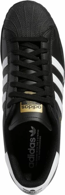 Atlete adidas, të zeza