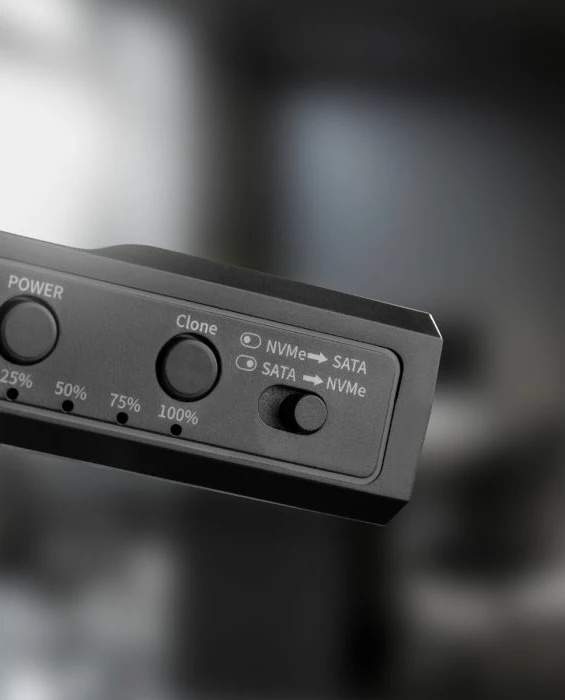 Stacion klonimi & dock SSD/HDD Sandberg 136-49 USB-C 3.2 Gen 1, M.2 NVMe + SATA, 2230-2280, i zi