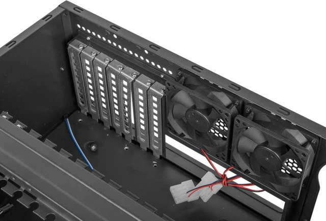 Kasë serveri Lanberg SC01-4504-10B, 19", 4U, ATX/Micro ATX/Mini ITX, 9 vende, e zezë