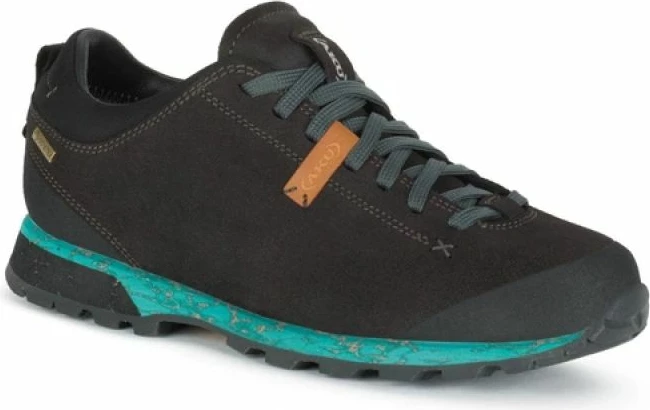 Atlete trekking për femra Aku, të zeza