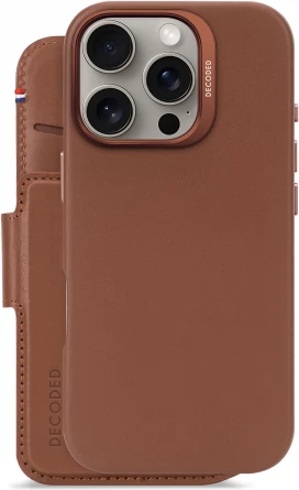 Mbështjellës Decoded për iPhone 16 Pro me portofol të ndashëm, MagSafe, Kafe
